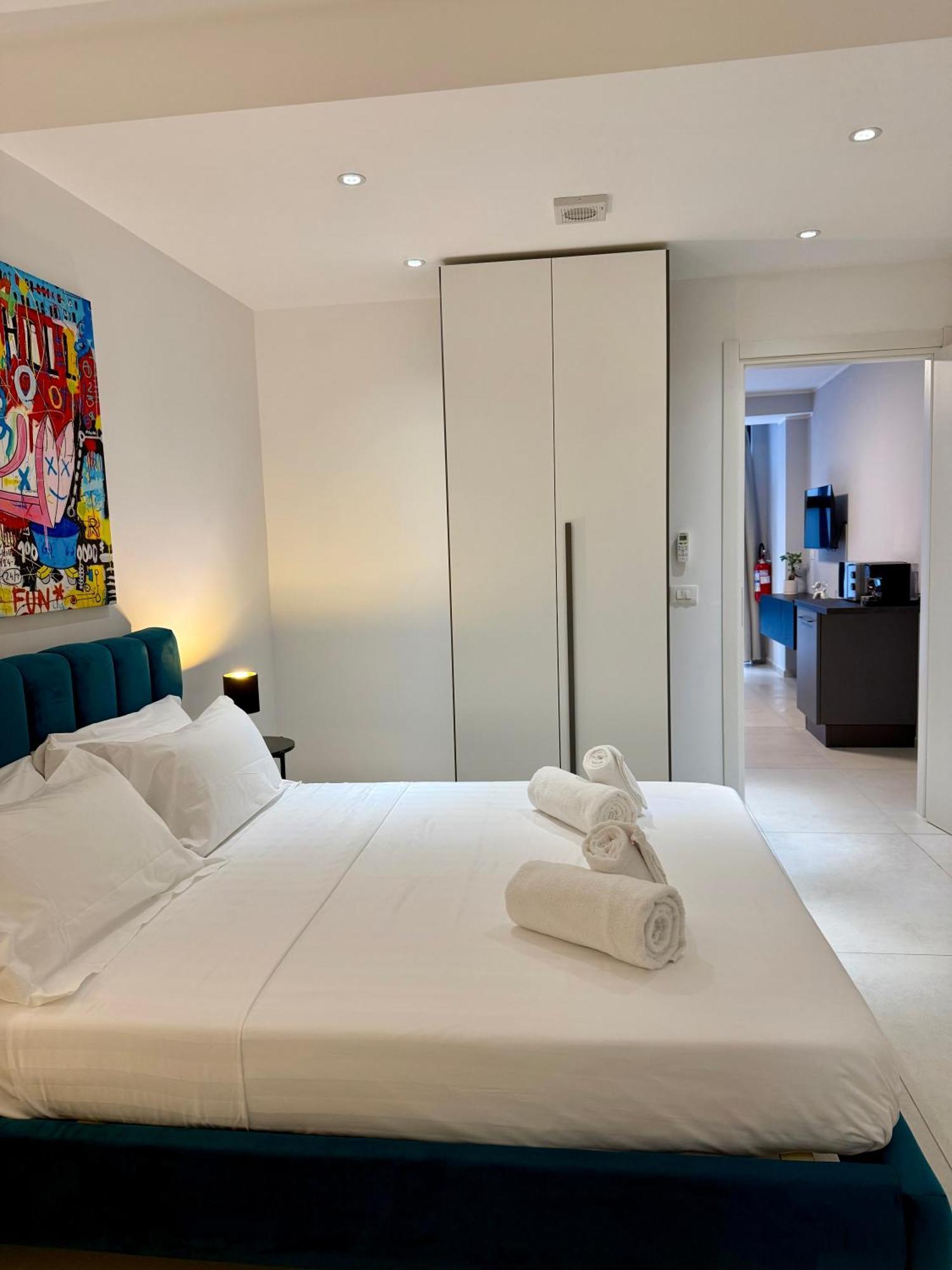 Luro Apartments - Sismondi 44 — Photos 1